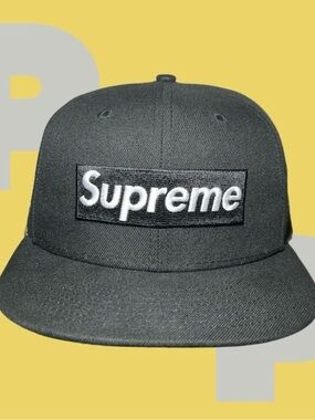 Supreme Championship Box Logo New Era 59Fifty Hat